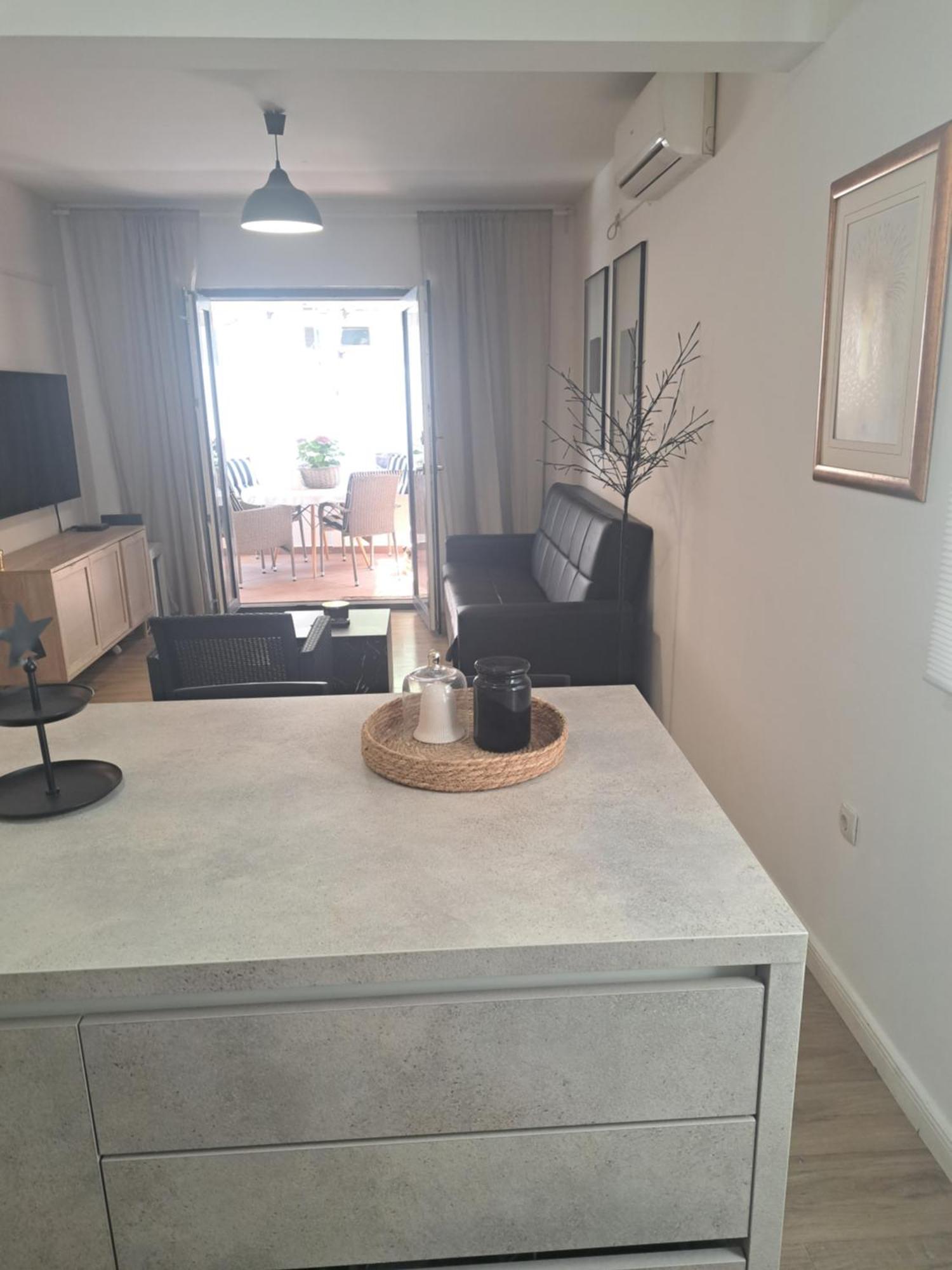 Apartament Petra *